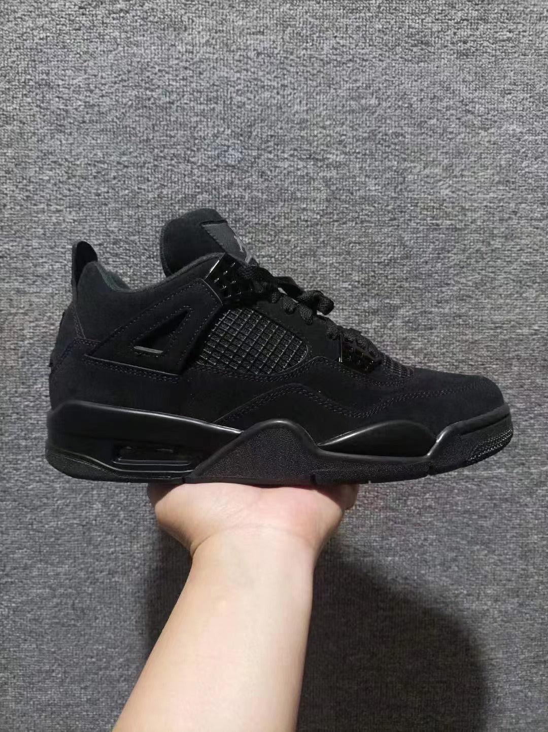 AIR JORDAN RETRO 4