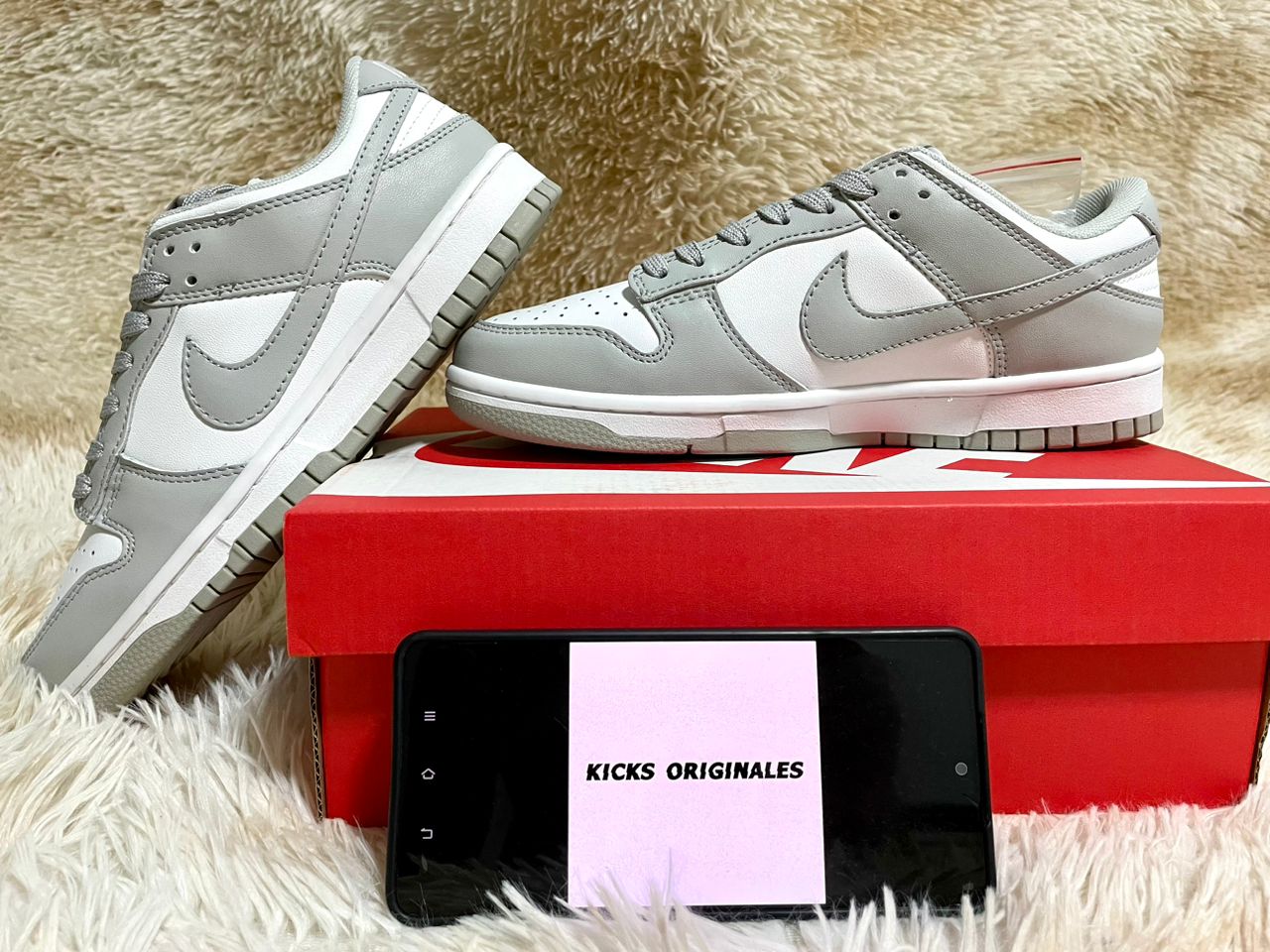 AIR FORCE SB DUNK LOW GREY